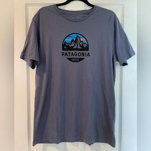 Patagonia Gray Short Sleeve Tee with Iconic 1973 Logo
